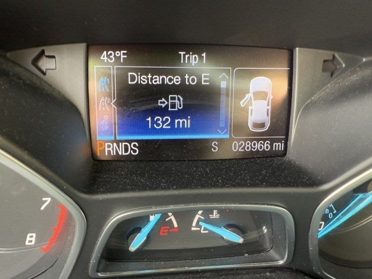 2016-ford-escape-image-27