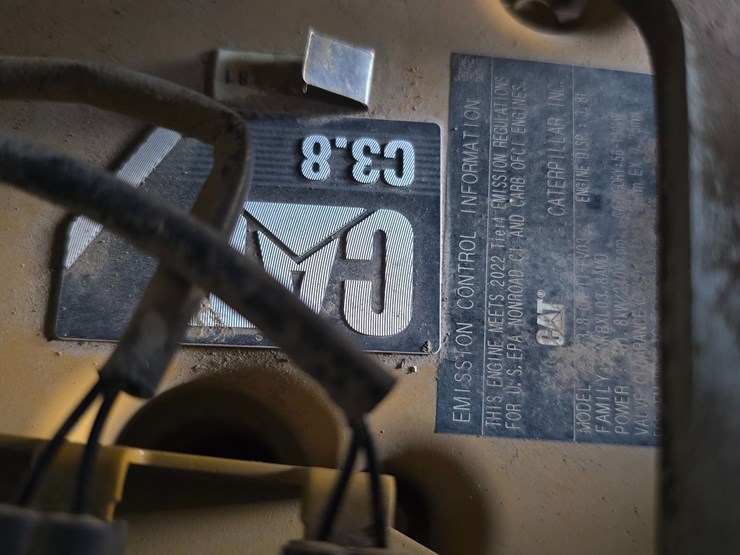 2023-caterpillar-299d3-xe-image-59