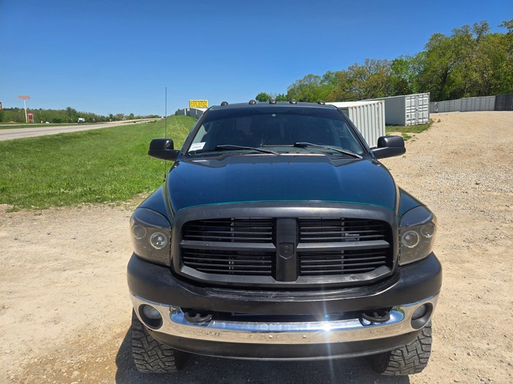 2008-dodge-ram-2500-image-21