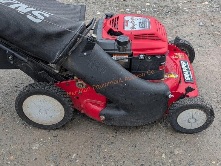 snapper-hi-vac-lawn-mower-image-5