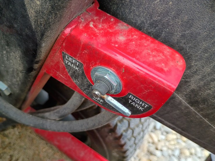 gravely-proturn-60-image-40