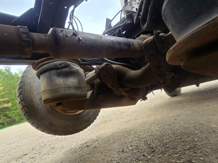 2001-mack-rd688s-image-107