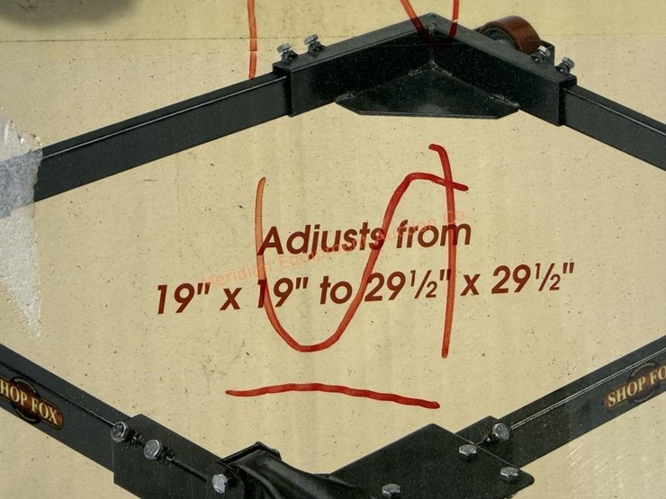 heavy-duty-mobile-base-image-4