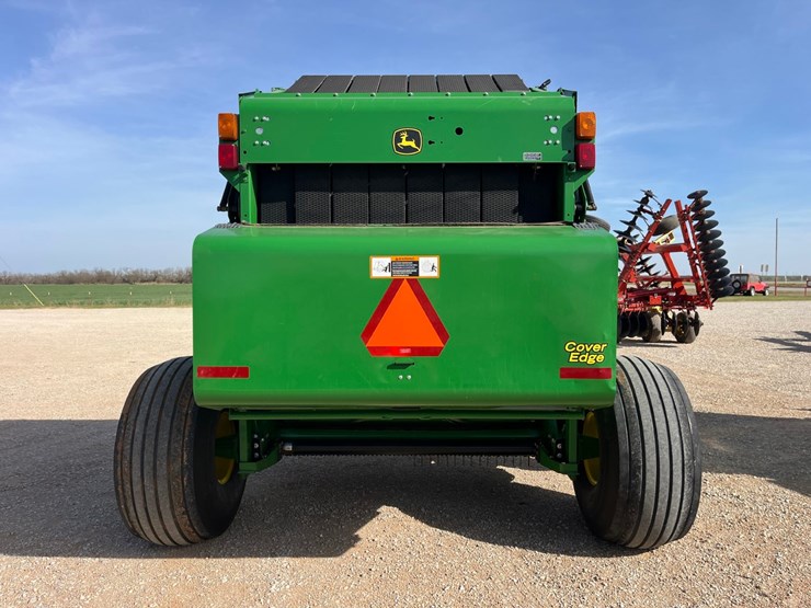 2015-john-deere-569-image-10