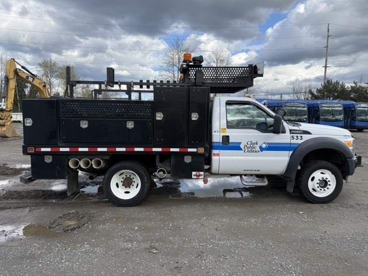 2016-ford-f550-sd-image-3