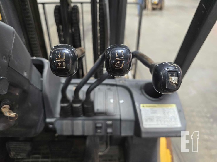 caterpillar-gp25n-image-18