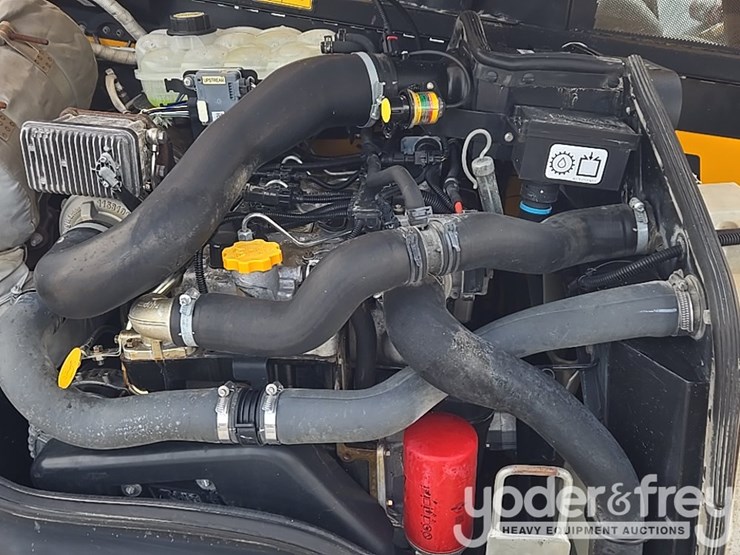 2017-jcb-510-56-image-47