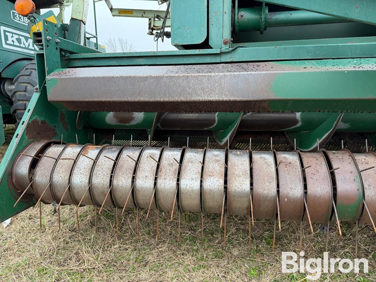 2012-kmc-3386-peanut-combine-image-14