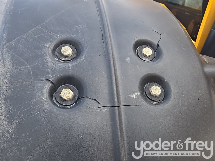 2017-jcb-510-56-image-77