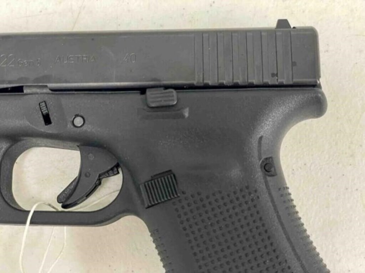glock-pistol-image-8