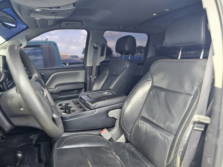 2019-gmc-sierra-2500-image-8