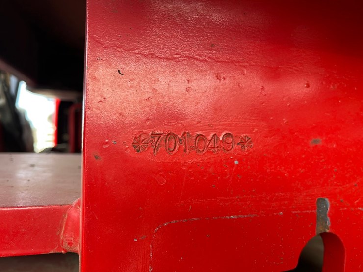 2009-versatile-435-image-39