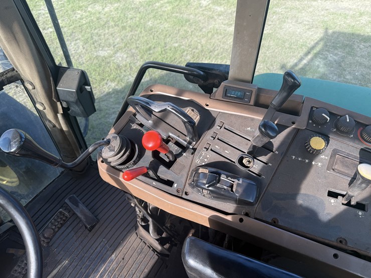 1996-john-deere-7700-image-22