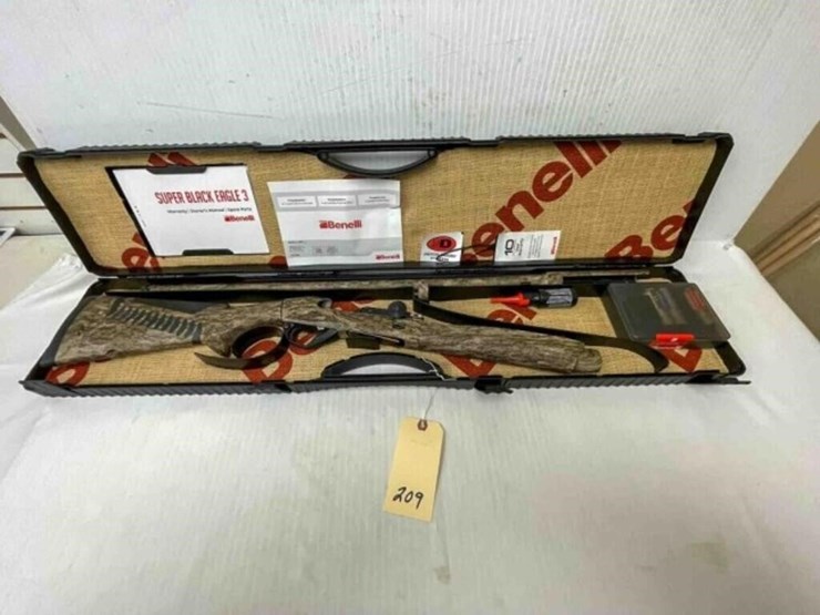 benelli-shotgun-image-1