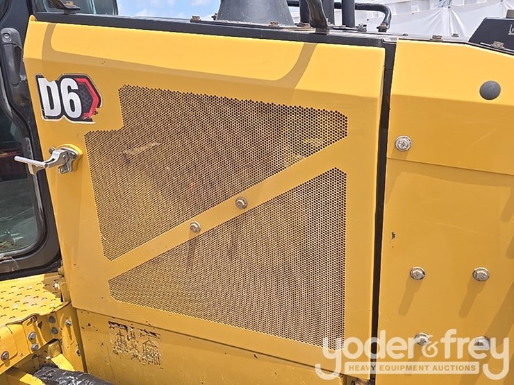 2019-caterpillar-d6-lgp-image-62