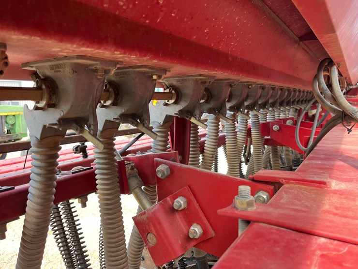 case-ih-5500-image-22