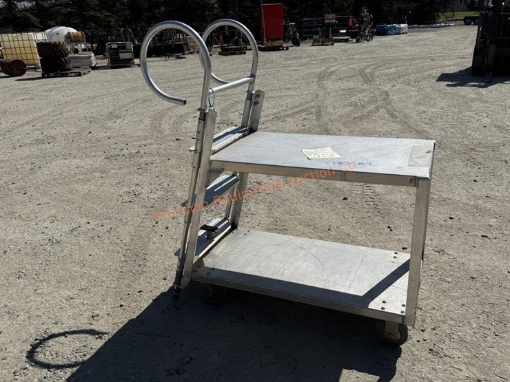 rol-away-warehouse-stock-picker-cart-image-5