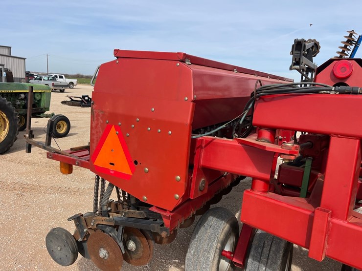 case-ih-5500-image-15