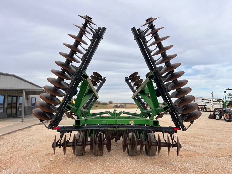 1990-john-deere-630-image-8