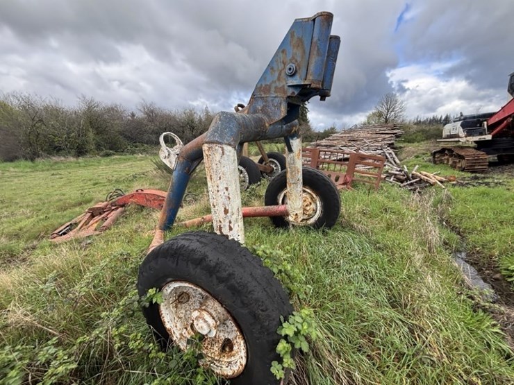 caterpillar-d7e-image-2