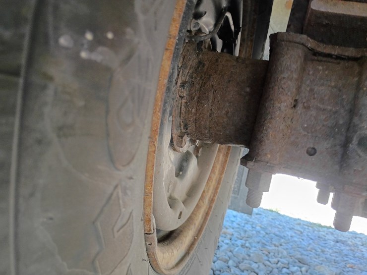 2000-gmc-w3500-image-80