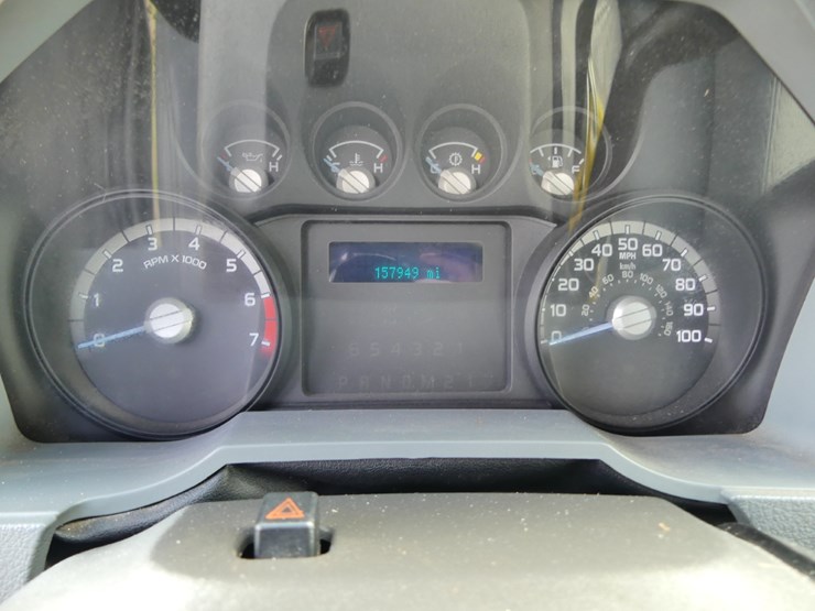 2016-ford-f250-xl-image-13