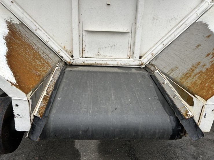 1994-peterbilt-377-image-38