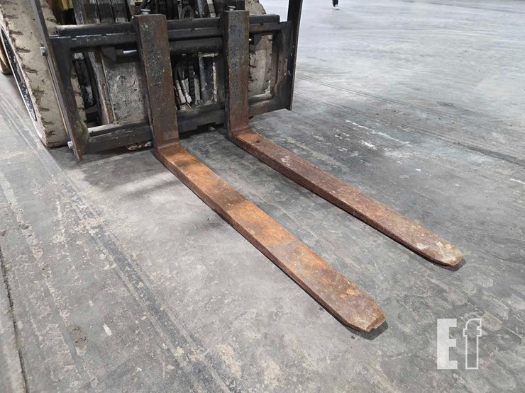 caterpillar-gp25n-image-10