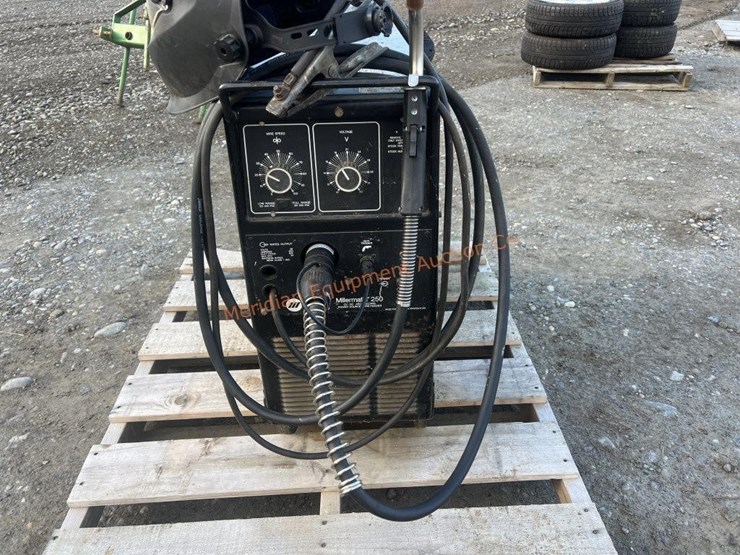 miller-millermatic-250-wire-feed-welder-image-6