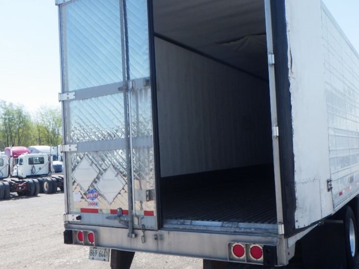 2019-utility-reefer-image-9