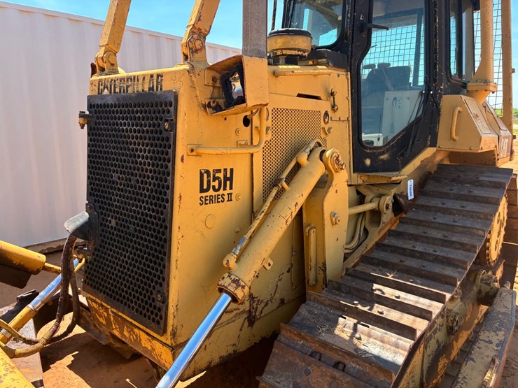 caterpillar-d5h-image-11