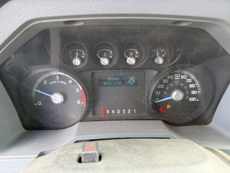 2013-ford-f550-sd-image-22