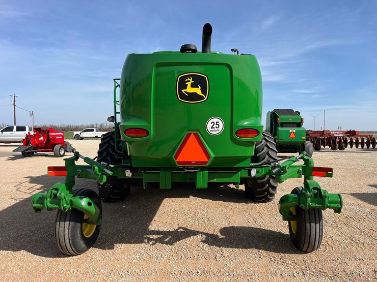 2023-john-deere-w235r-image-22