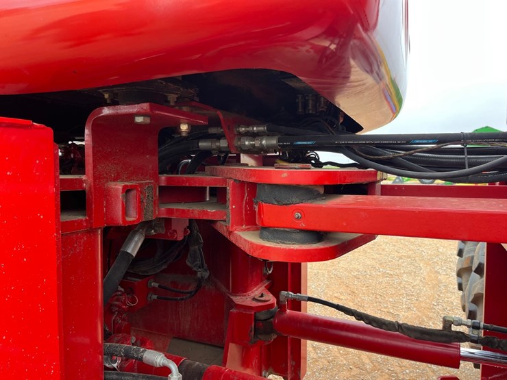 2008-versatile-535-image-20