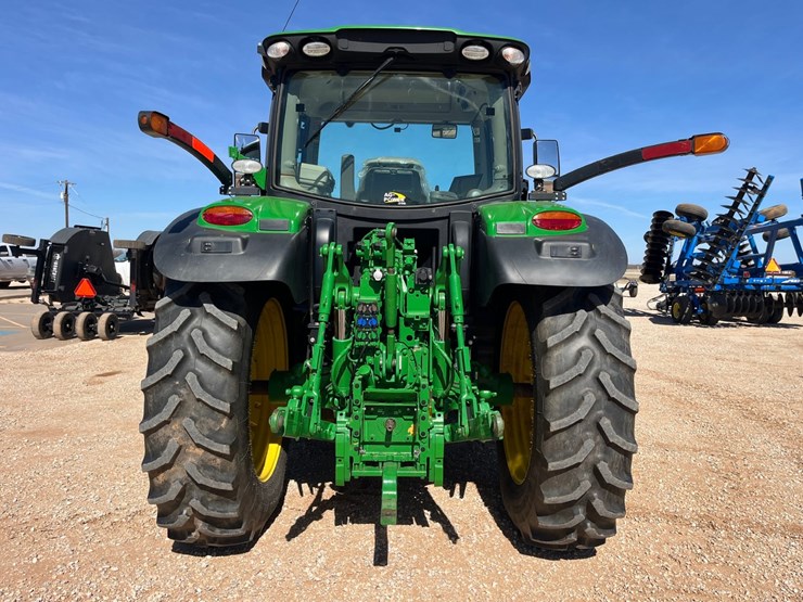 2015-john-deere-6145r-image-14