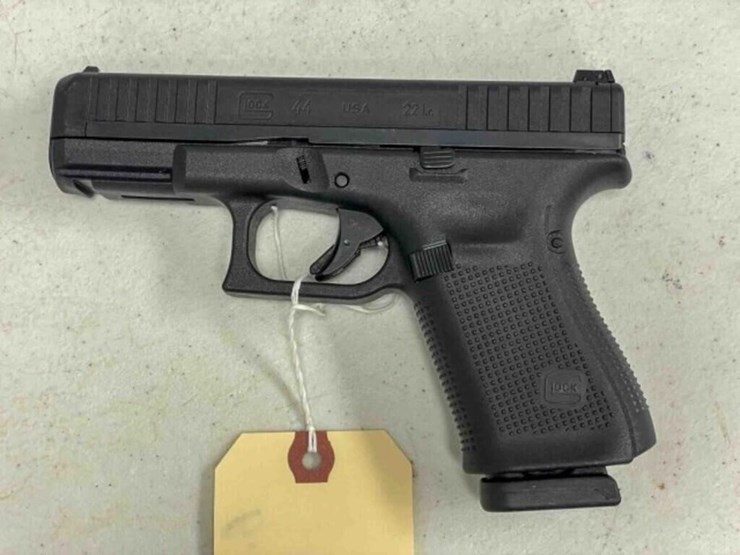 glock-pistol-image-10
