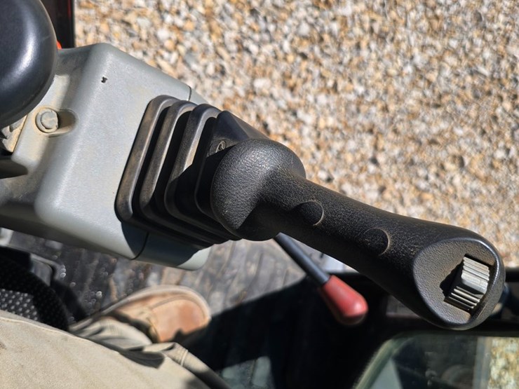 2022-bobcat-e50-image-59