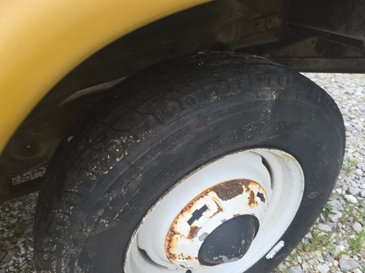 1958-chevrolet-apache-image-36