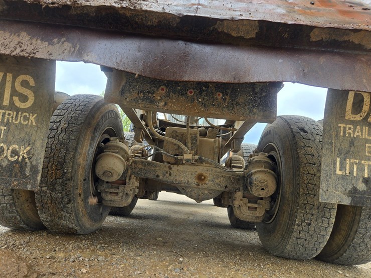 2001-mack-rd690s-image-98