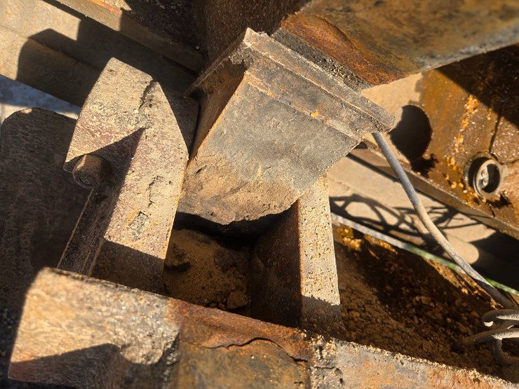 1987-peterbilt-379-image-32