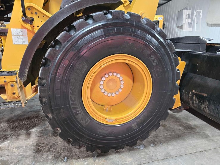 2019-caterpillar-926m-image-28