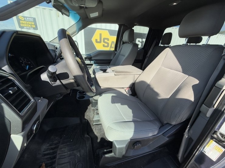 2016-ford-f150-xlt-image-26