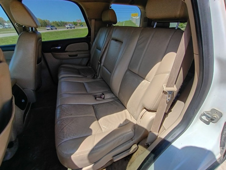 2008-chevrolet-tahoe-image-62