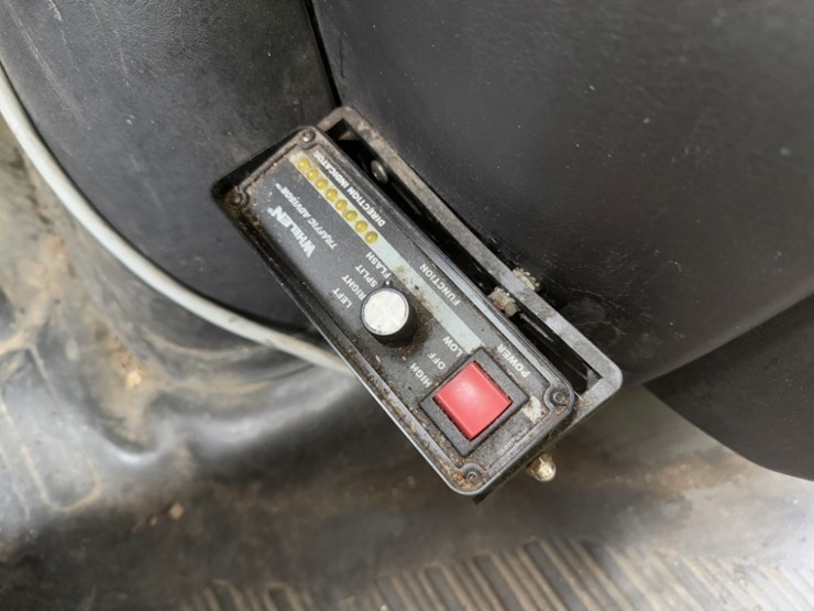 2017-chevrolet-express-3500-image-29