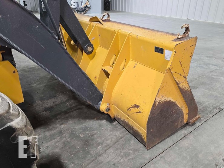 2023-deere-320-p-tier-image-11