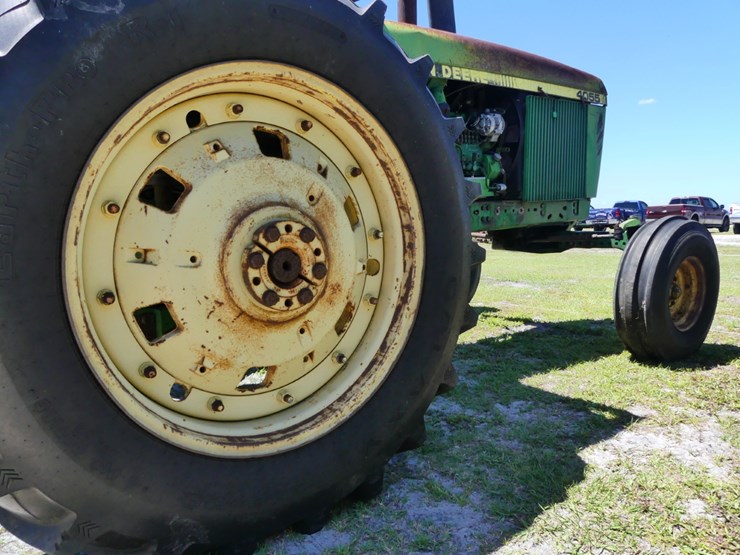 john-deere-4055-image-6