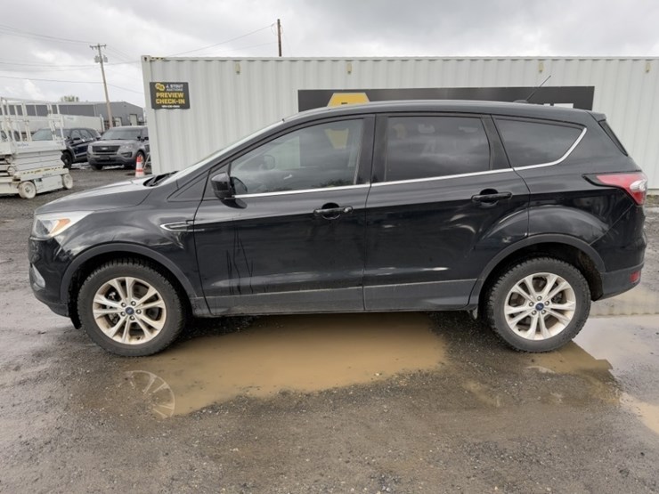 2017-ford-escape-image-7