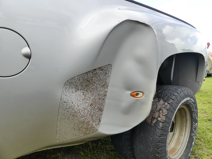 2009-chevrolet-3500hd-image-8