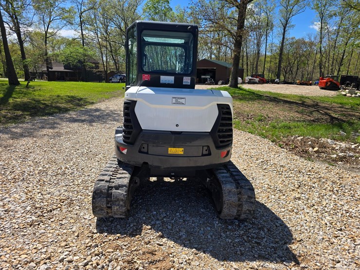 2022-bobcat-e50-image-10