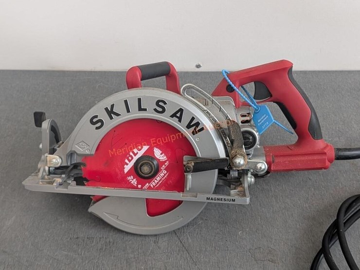 skilsaw-spt-77-circular-saw-image-2